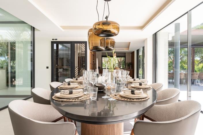 Image No.17-5 Bed Villa for sale