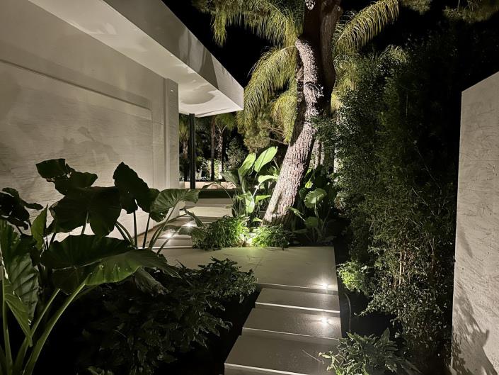 Image No.47-5 Bed Villa for sale