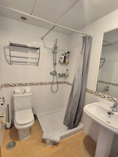 Image No.27-3 Bed House for sale