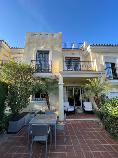 Image No.42-3 Bed House for sale