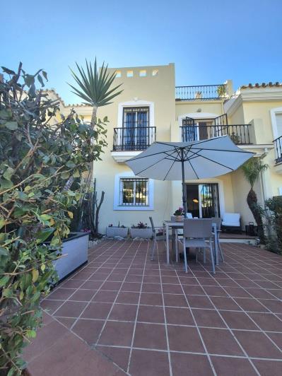 Image No.44-3 Bed House for sale