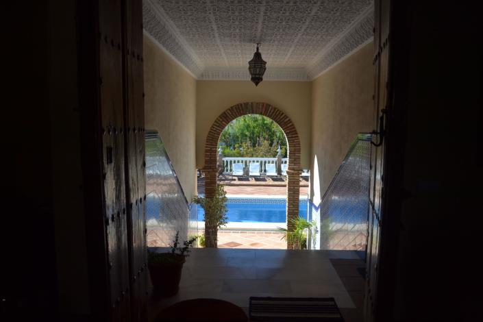 Image No.27-6 Bed Villa / Detached for sale