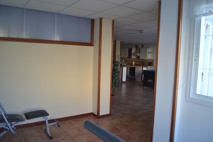 Image No.31-6 Bed Villa / Detached for sale