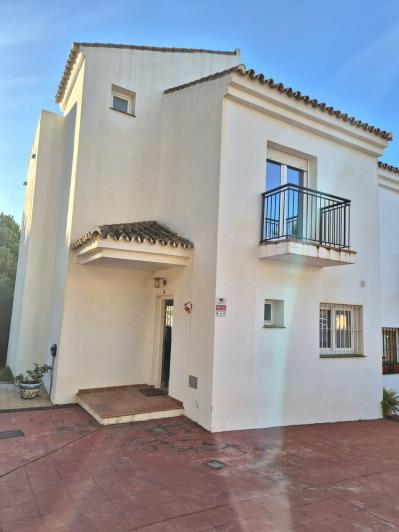 Image No.2-Maison de 2 chambres à vendre à Alhaurín el Grande