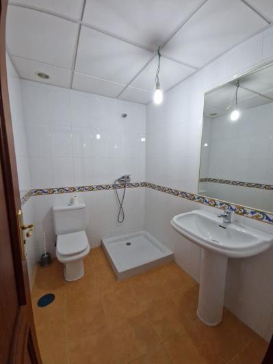 Image No.15-2 Bed Apartment for sale