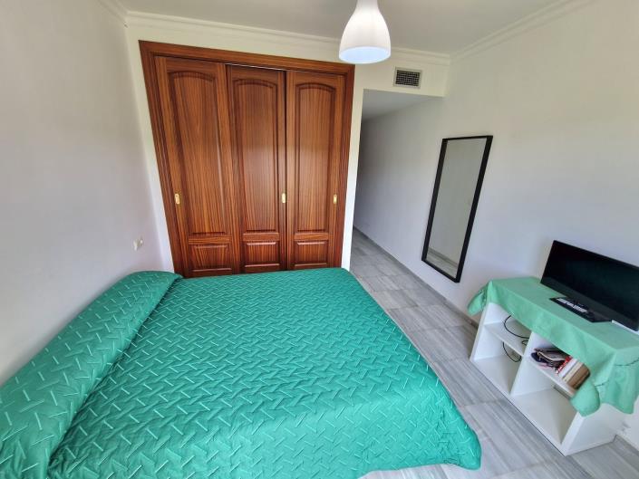 Image No.18-2 Bed Apartment for sale