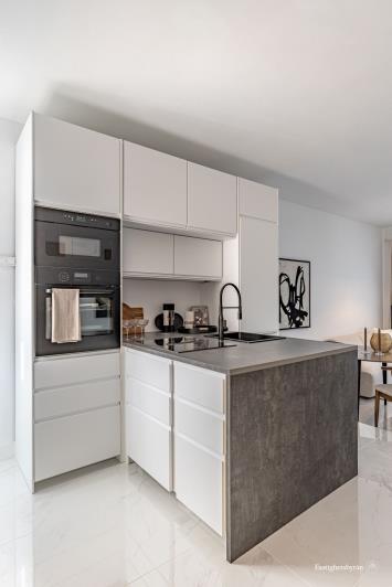 Image No.9-3 Bed Apartment for sale