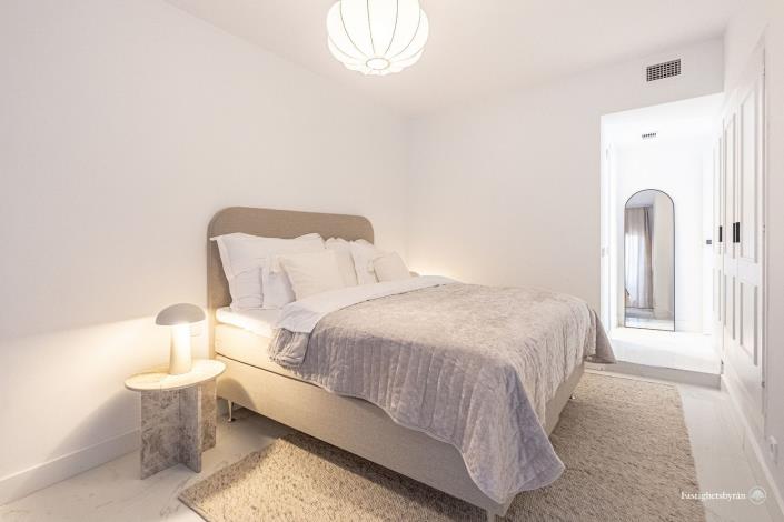 Image No.21-3 Bed Apartment for sale