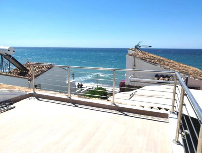 Image No.1-3 Bed House for sale