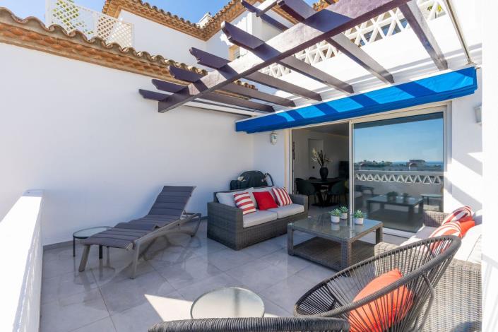 Image No.23-3 Bed Apartment for sale