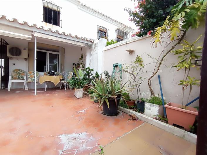 Image No.1-3 Bed Semi-Detached for sale