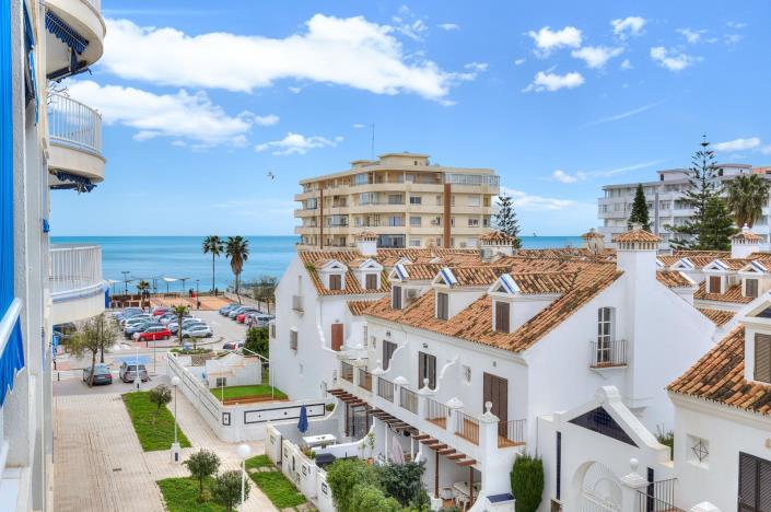 Image No.1-3 Bed Apartment for sale