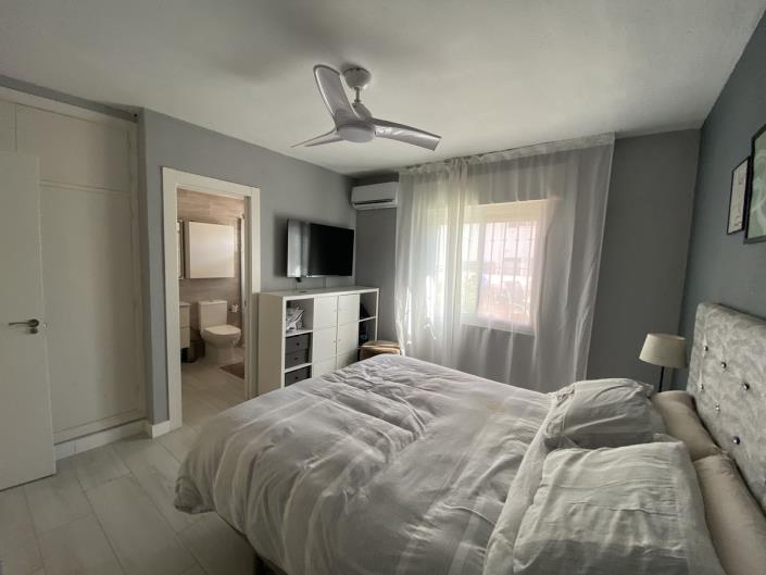 Image No.11-3 Bed Apartment for sale