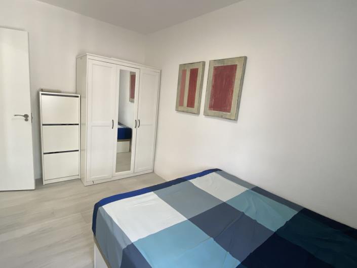 Image No.18-3 Bed Apartment for sale