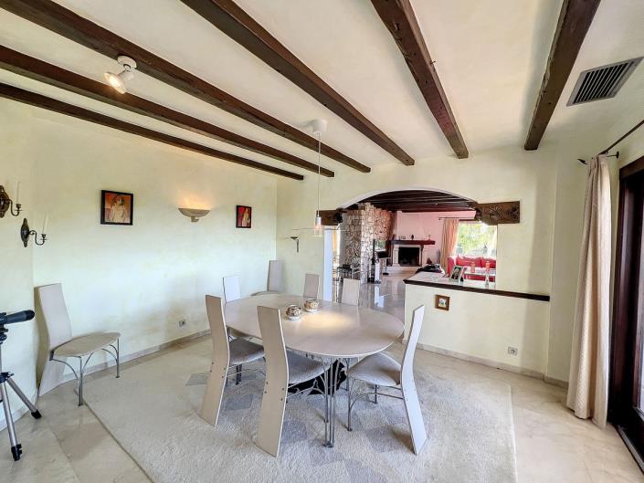 Image No.12-4 Bed Villa for sale