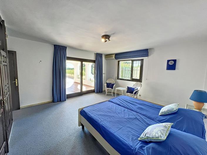 Image No.28-4 Bed Villa for sale