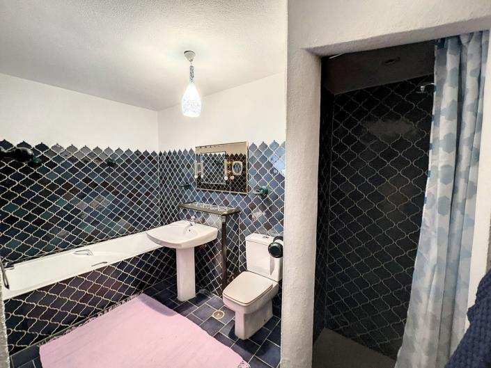 Image No.30-4 Bed Villa for sale