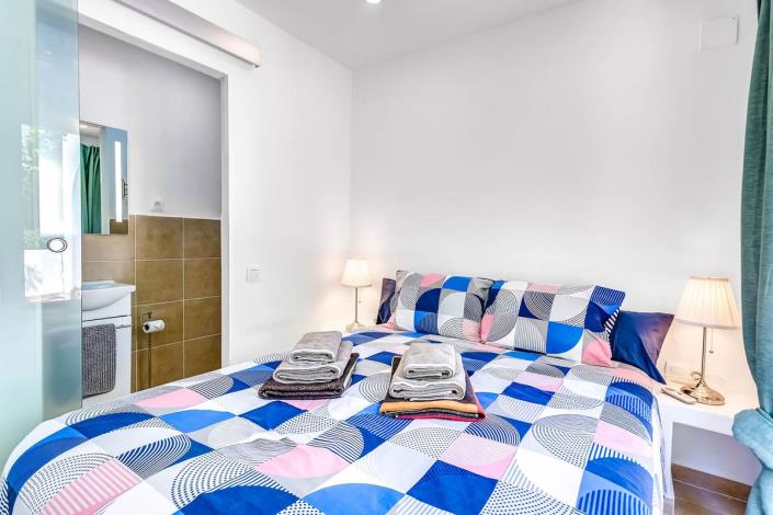 Image No.35-4 Bed Villa / Detached for sale