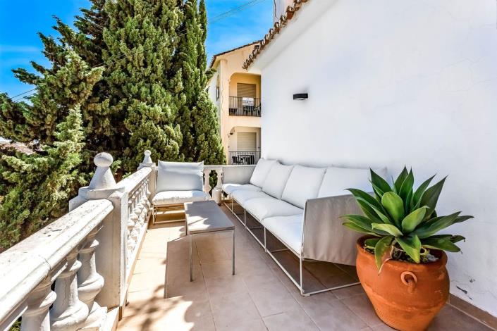 Image No.46-4 Bed Villa / Detached for sale