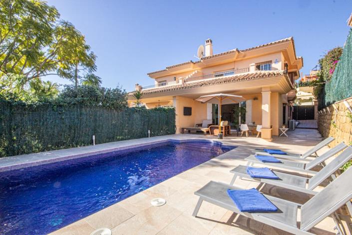 Image No.1-Jumelé de 4 chambres à vendre à Riviera del Sol