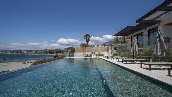 Image No.20-2 Bed Apartment for sale