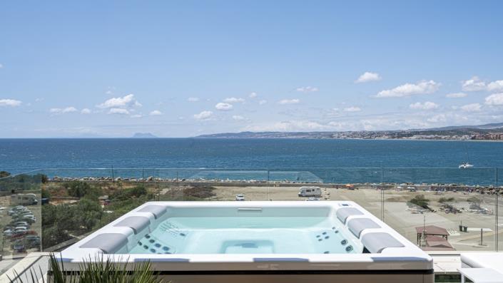 Image No.21-2 Bed Apartment for sale