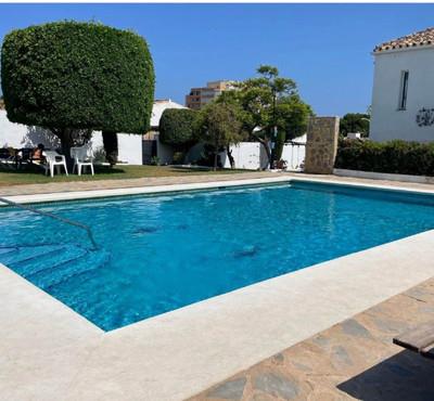 Image No.5-2 Bed Semi-Detached for sale