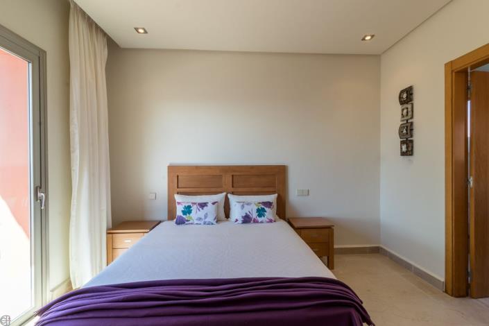 Image No.19-4 Bed Townhouse for sale