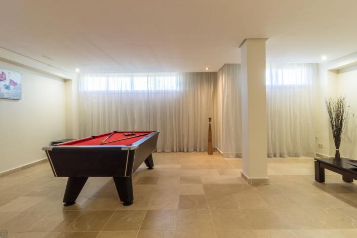 Image No.35-4 Bed Townhouse for sale