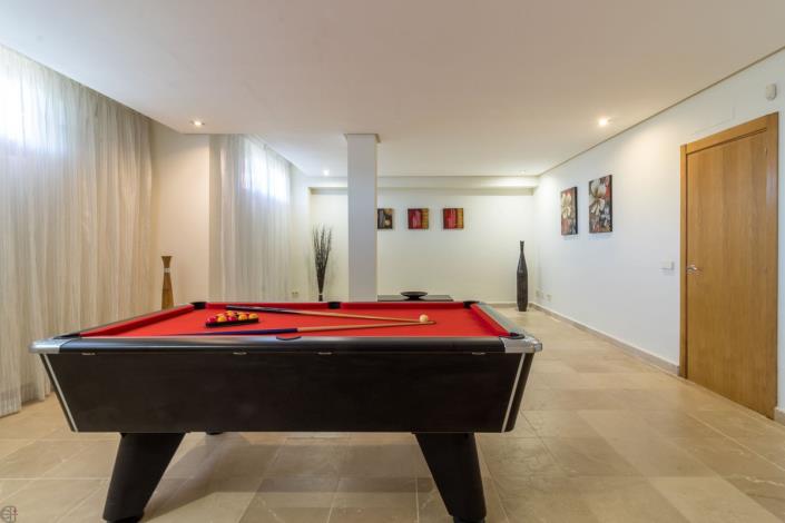 Image No.37-4 Bed Townhouse for sale