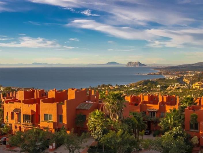 Image No.47-4 Bed Townhouse for sale