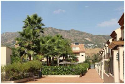 Image No.22-5 Bed House for sale