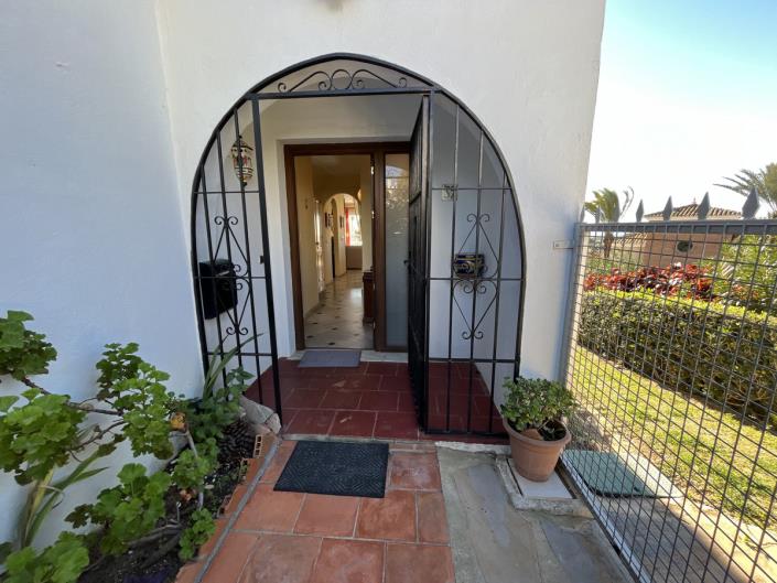 Image No.7-4 Bed Townhouse for sale