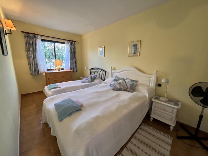 Image No.8-4 Bed Townhouse for sale