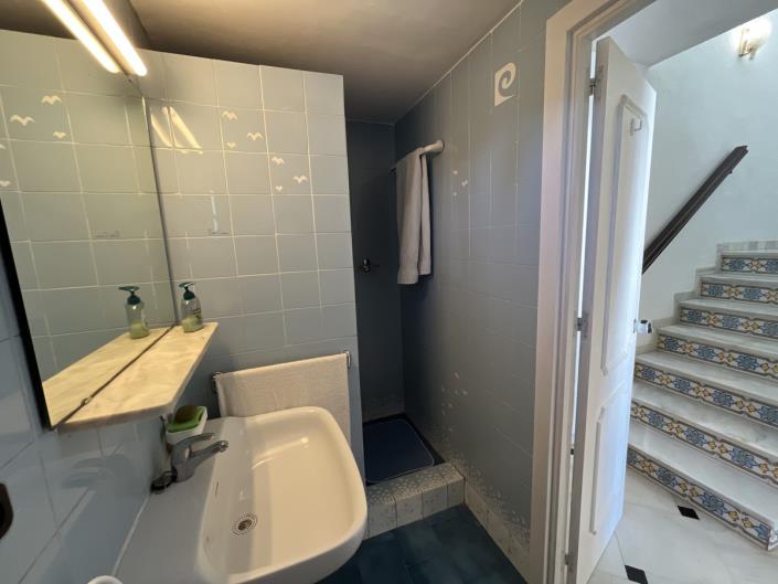 Image No.11-4 Bed Townhouse for sale