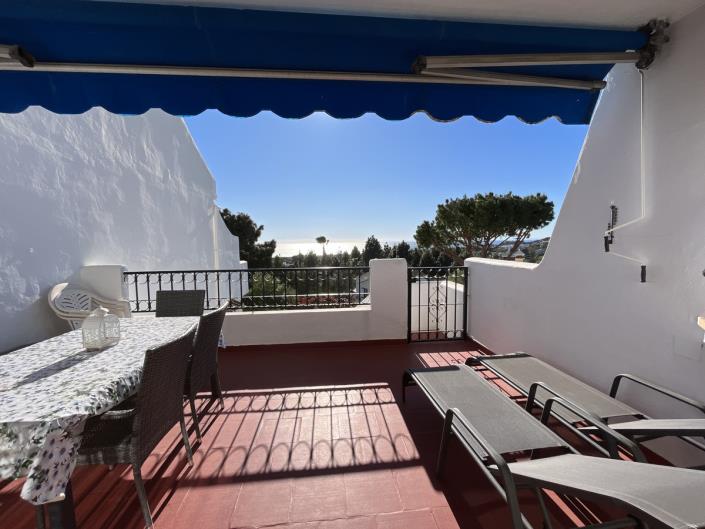 Image No.26-4 Bed Townhouse for sale