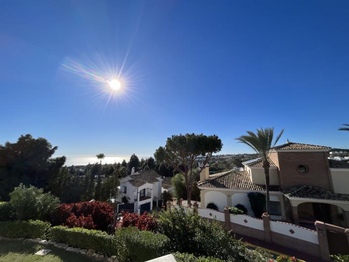 Image No.30-4 Bed Townhouse for sale