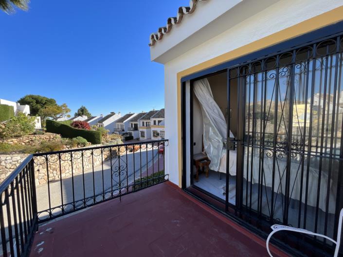 Image No.44-4 Bed Townhouse for sale