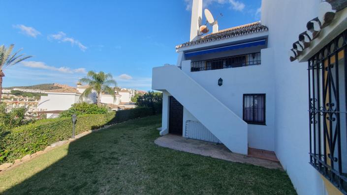 Image No.45-4 Bed Townhouse for sale