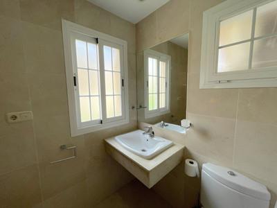 Image No.22-2 Bed Apartment for sale