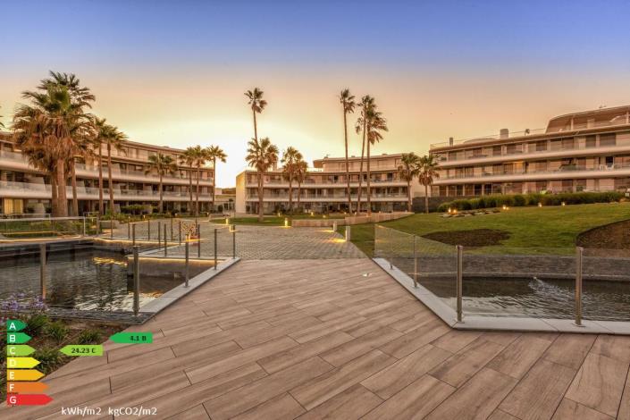 Image No.1-3 Bed Apartment for sale