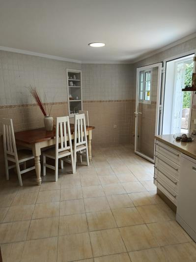 Image No.6-4 Bed Villa for sale