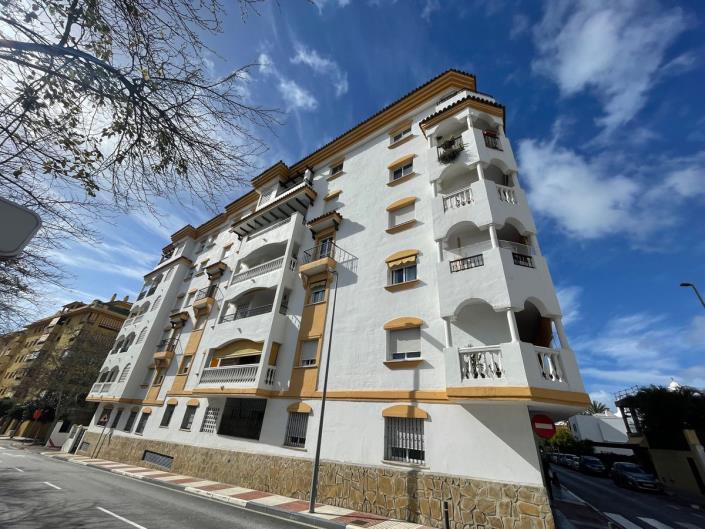 Image No.14-2 Bed Apartment for sale