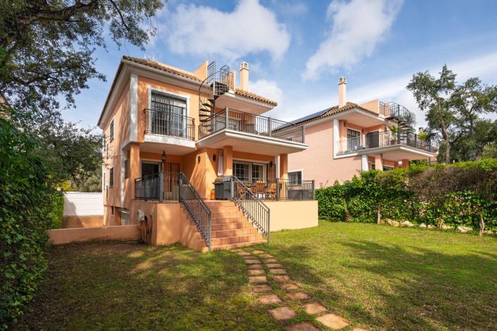 Image No.29-5 Bed Villa for sale