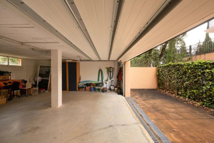 Image No.34-5 Bed Villa for sale