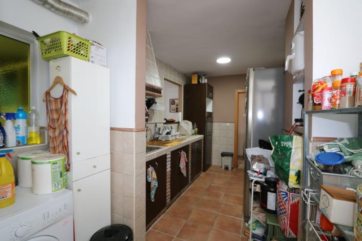 Image No.8-3 Bed Apartment for sale