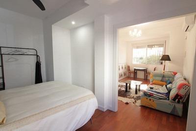 Image No.10-1 Bed Apartment for sale