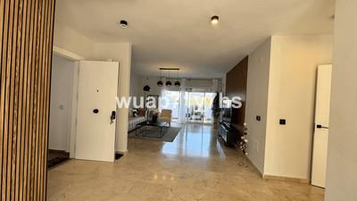 Image No.20-3 Bed Apartment for sale