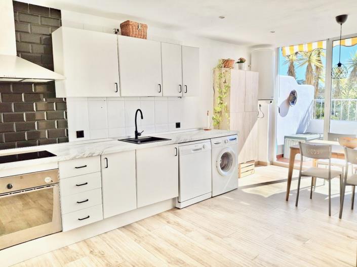 Image No.4-3 Bed Apartment for sale