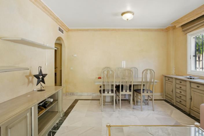 Image No.7-3 Bed Apartment for sale
